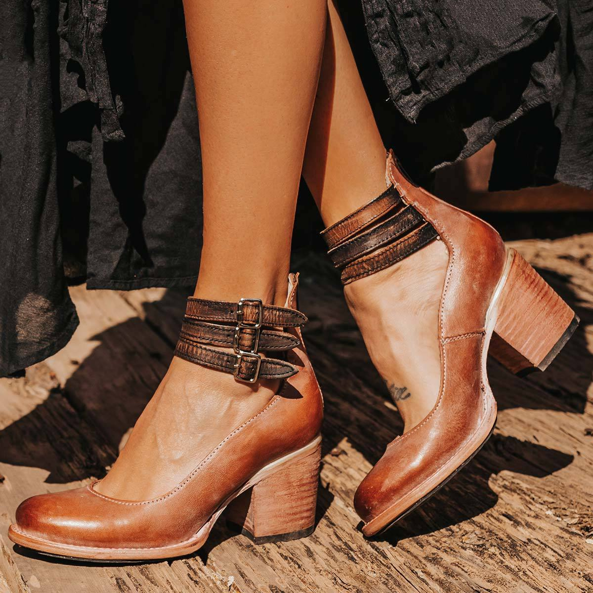 Zapatos de tacón de cuero cómodos | Mirella