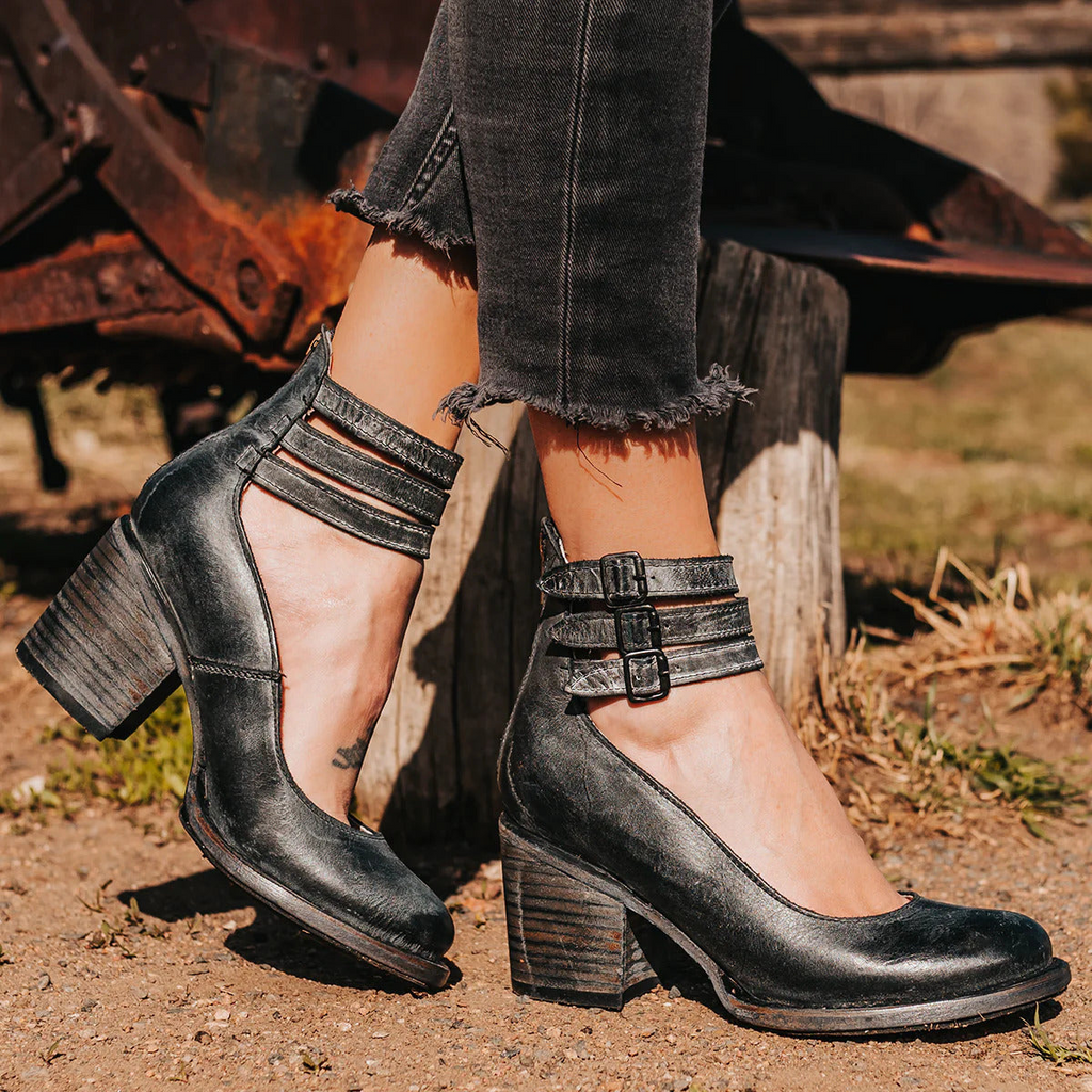 Zapatos de tacón de cuero cómodos | Mirella