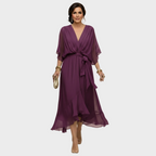 Vestido con escote en forma de V | Maria