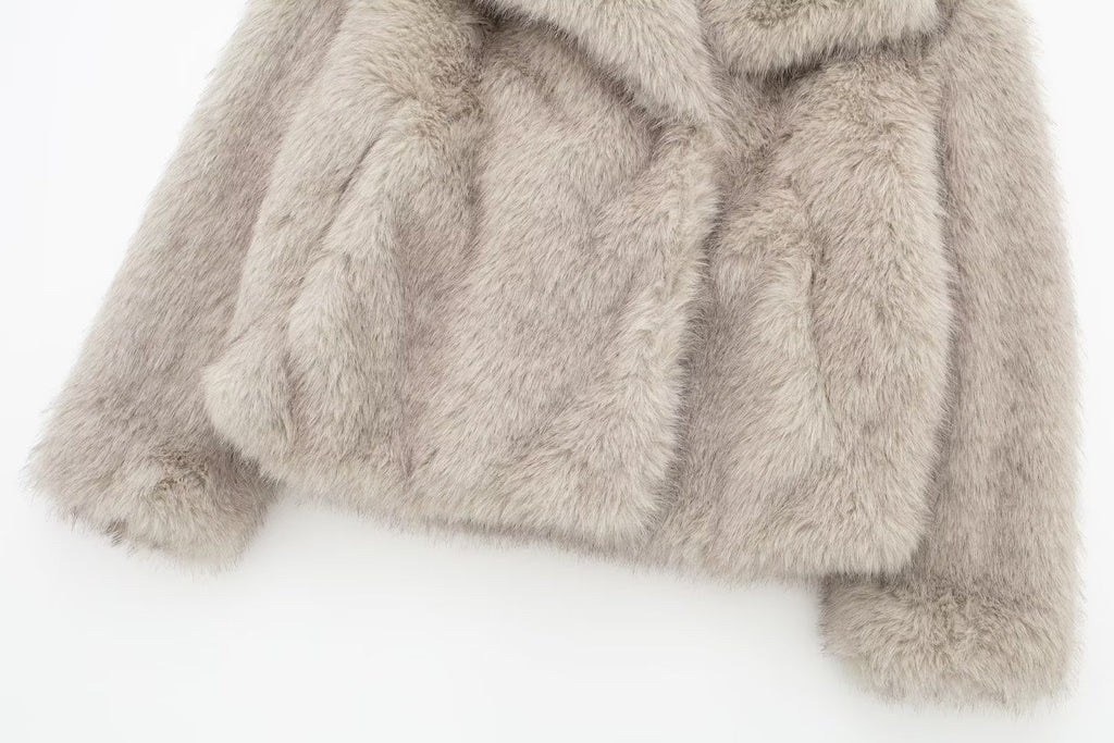 Abrigo de Pelo Sintético para Mujer con Solapa – Cálido y Acolchado de Invierno