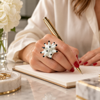 Anillos de cerámica hecho a mano , blanco y negro – Base de acero ajustable , modelo Anémona