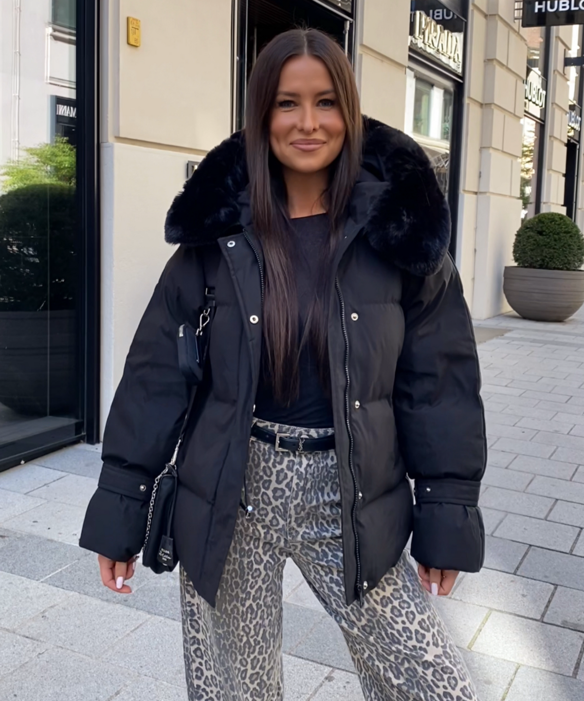 Chaqueta de Invierno con Capucha Pelo Sintético Mujer | Nia