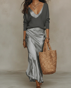 Vestido midi satinado con suéter mujer – elegante y versátil