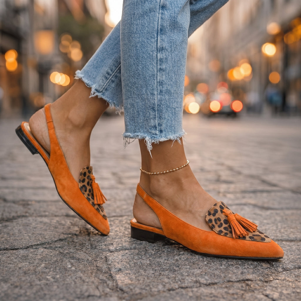 Sandalias Planas Mujer con Borlas y Tiras de Ante | Domicela