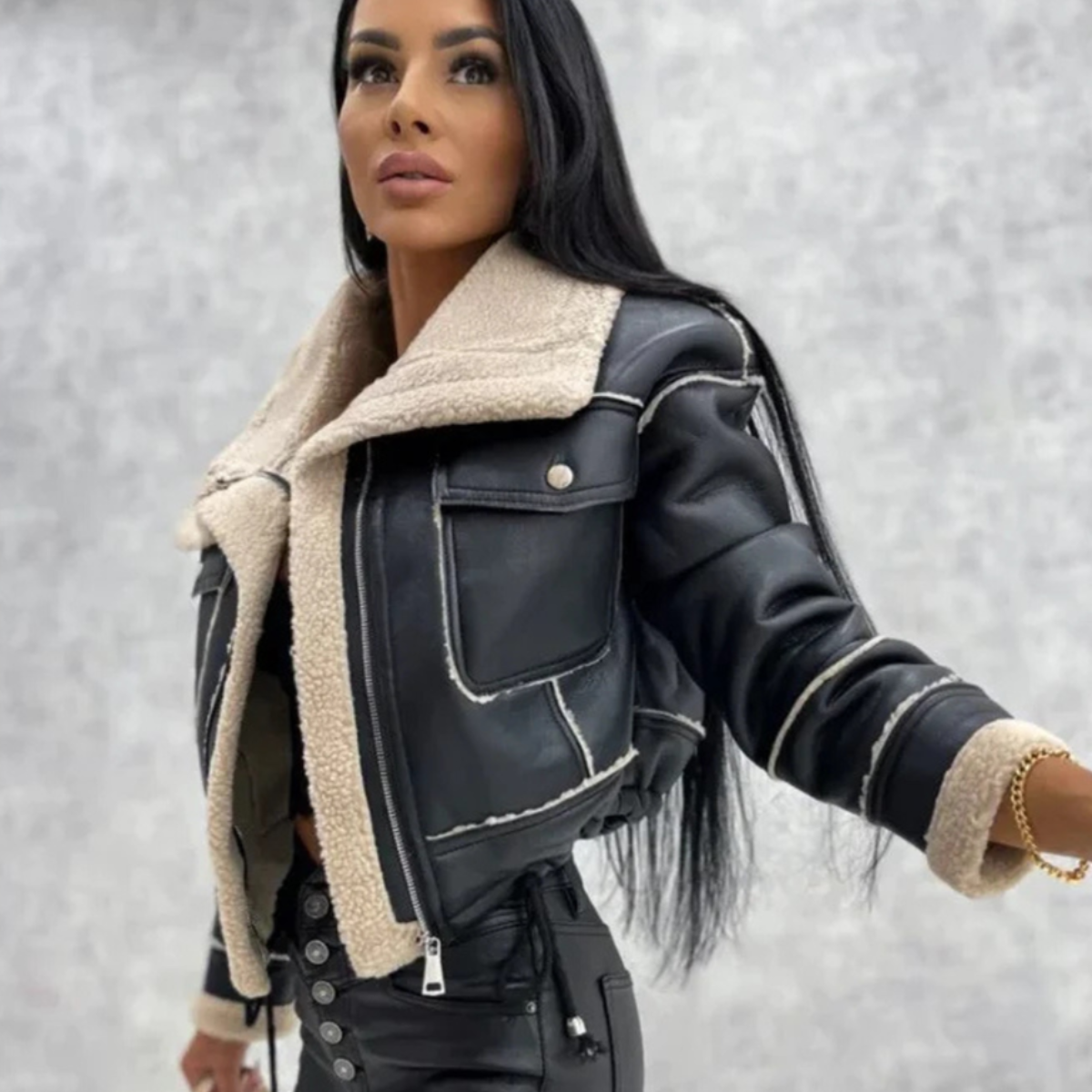 Angustias | Chaqueta Entallada con Solapas
