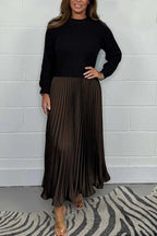 Vestido maxi con jersey y falda plisada | Clau