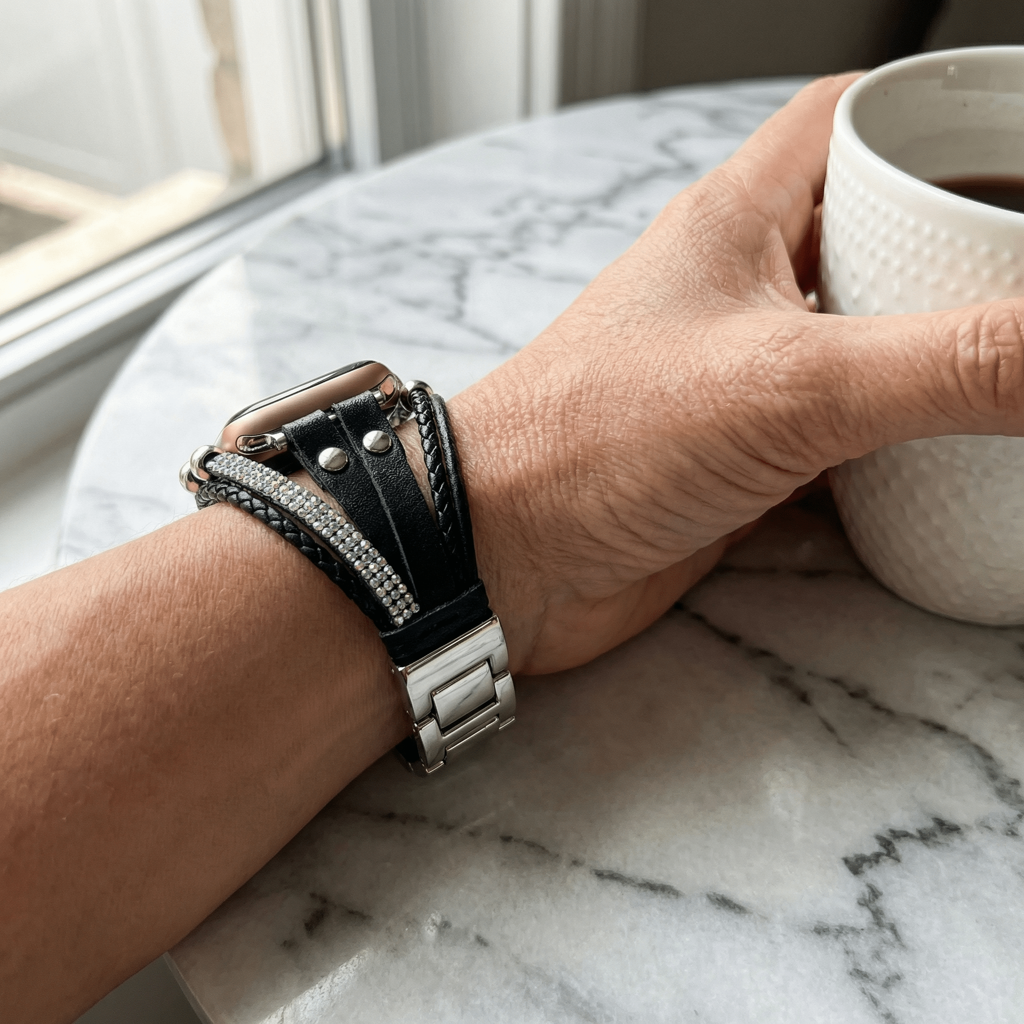 Pulsera Apple Watch de múltiples hileras, con strass y trenzado, para mujer, modelo Melona