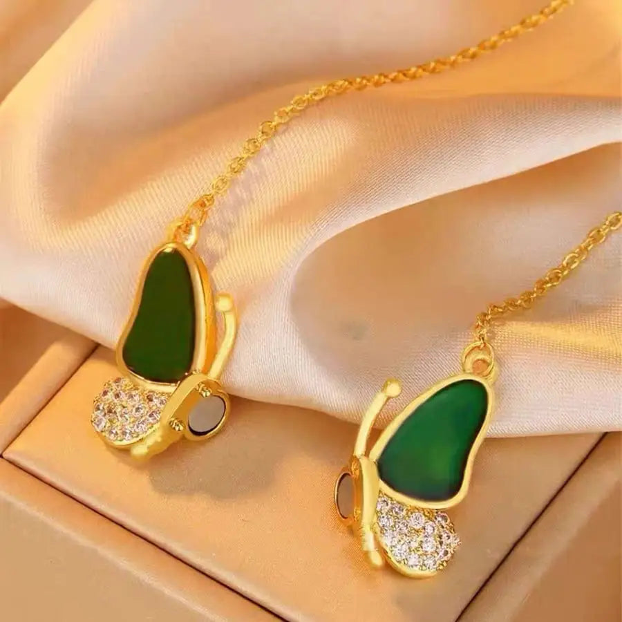 Collar con Detalles de Color | Adaina™