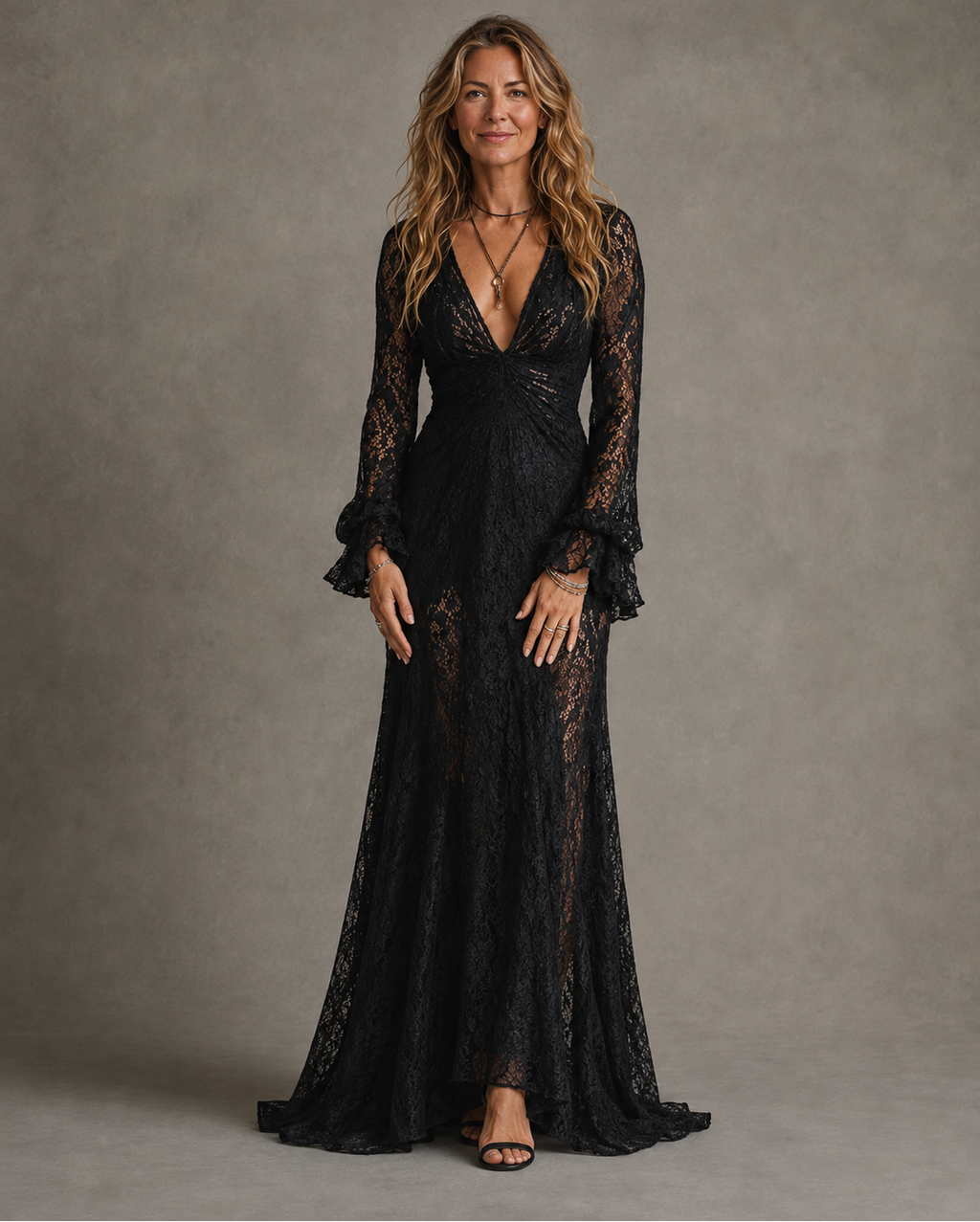 Vestido Largo Encaje Escote V Manga Campana Sirena | Charlotte