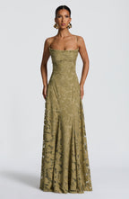 Elegante vestido de noche floral de invitada de boda con tirantes finos y espalda de cordones | Maxi