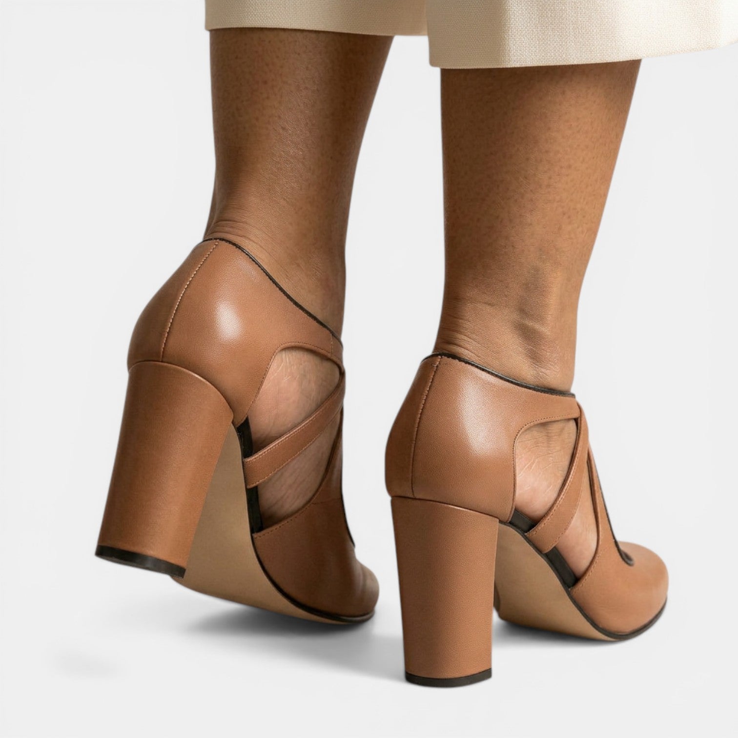 Sandalias T-strap Cuero Tacón Mujer | Dune