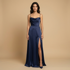 Vestido Largo de Satén con Escote Drapeado y Abertura | Sofía