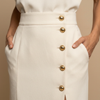 Vestido Midi con Botones Dorados y Hombros Estructurados | Noelia