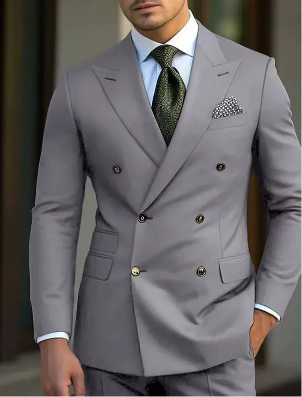 Traje de Novio Cruzado Hombre Solapa de Pico | Gonzalez