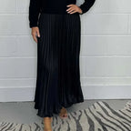 Vestido maxi con jersey y falda plisada | Clau