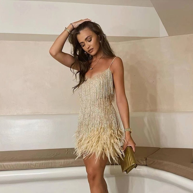 Estiloso vestido de fiesta con brillo de verano sin mangas | Midi